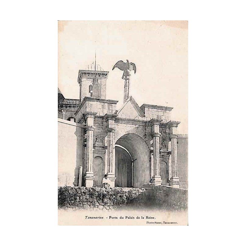 Tananarive - Porte du Palais de la Reine -